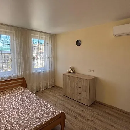 Holiday home золотий якор *